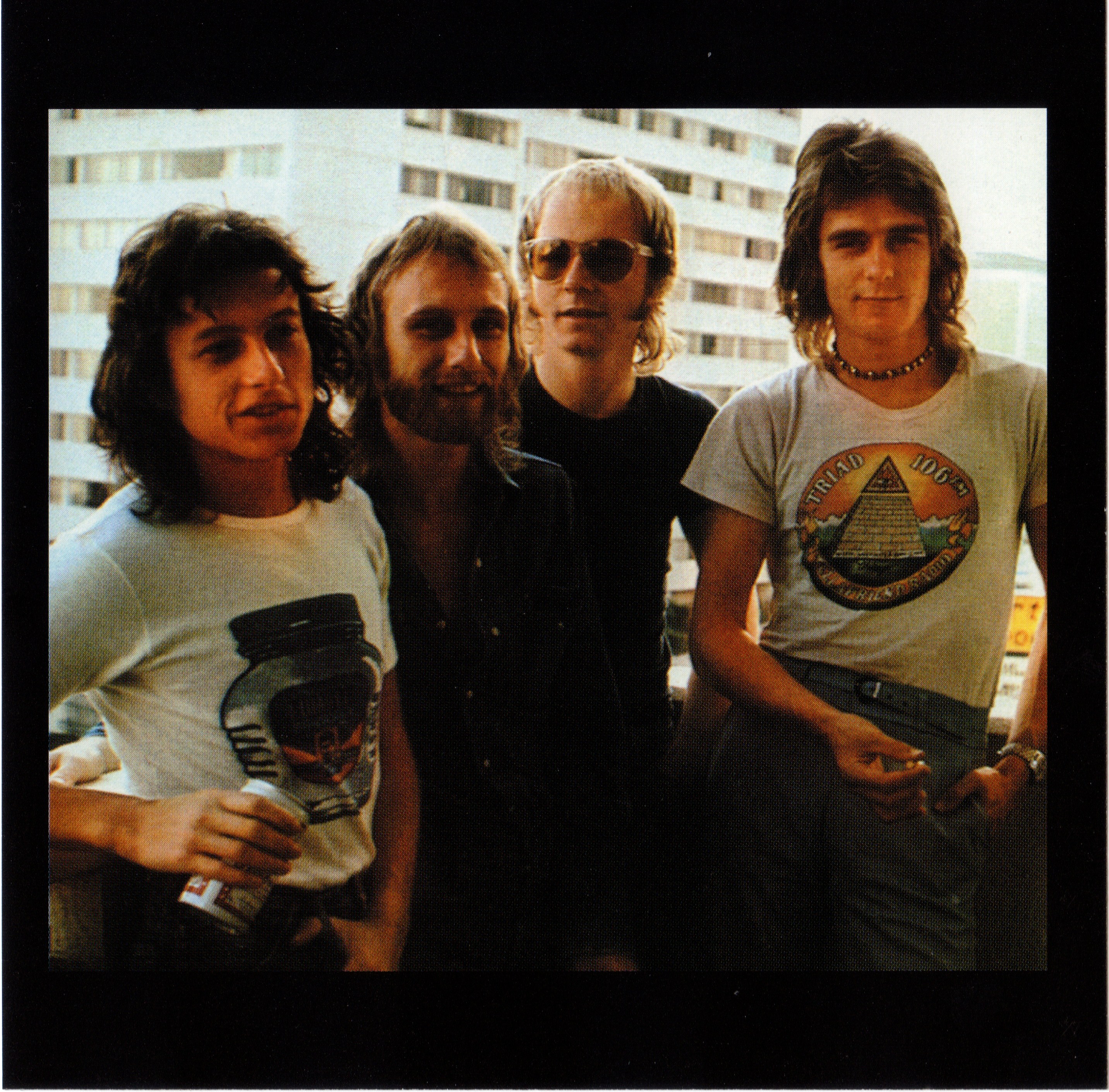 WishboneAsh1975-02-19KoseinenkinHallOsakaJapan (6).jpg